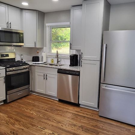 Rare Find! Private Heated Pool & Spa - Entire Home Near Atl City Center Atlanta Exterior photo