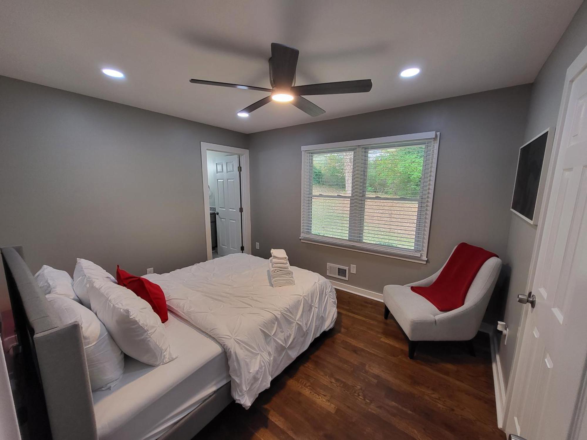 Rare Find! Private Heated Pool & Spa - Entire Home Near Atl City Center Atlanta Exterior photo